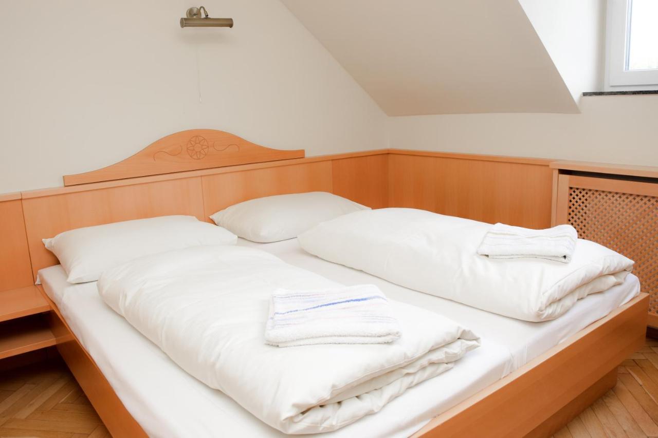 Csikar Csarda Es Panzio Otel Kőszeg Dış mekan fotoğraf